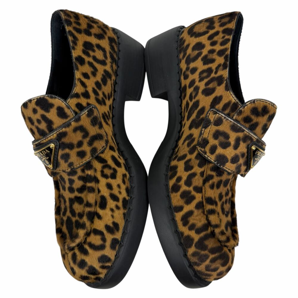 Prada Enamel Triangel Logo Leopard Printed Leather Loafer Brown Size 38.5 - Picture 6 of 16